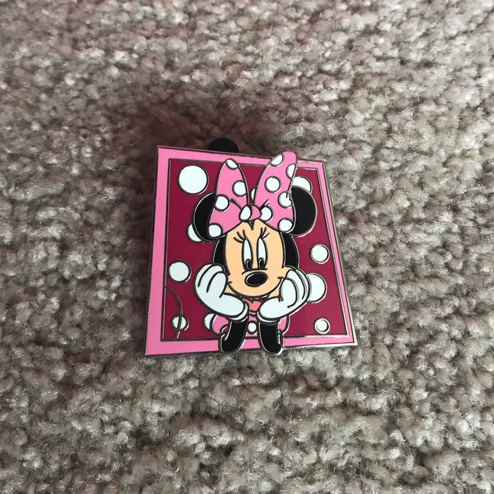 Disney Pin - Minnie Mouse